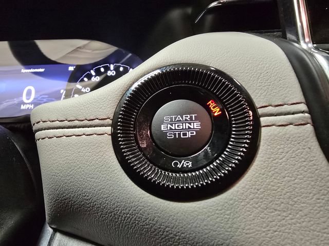 Used 2022 Jeep Compass Limited AWD/4WD image 17