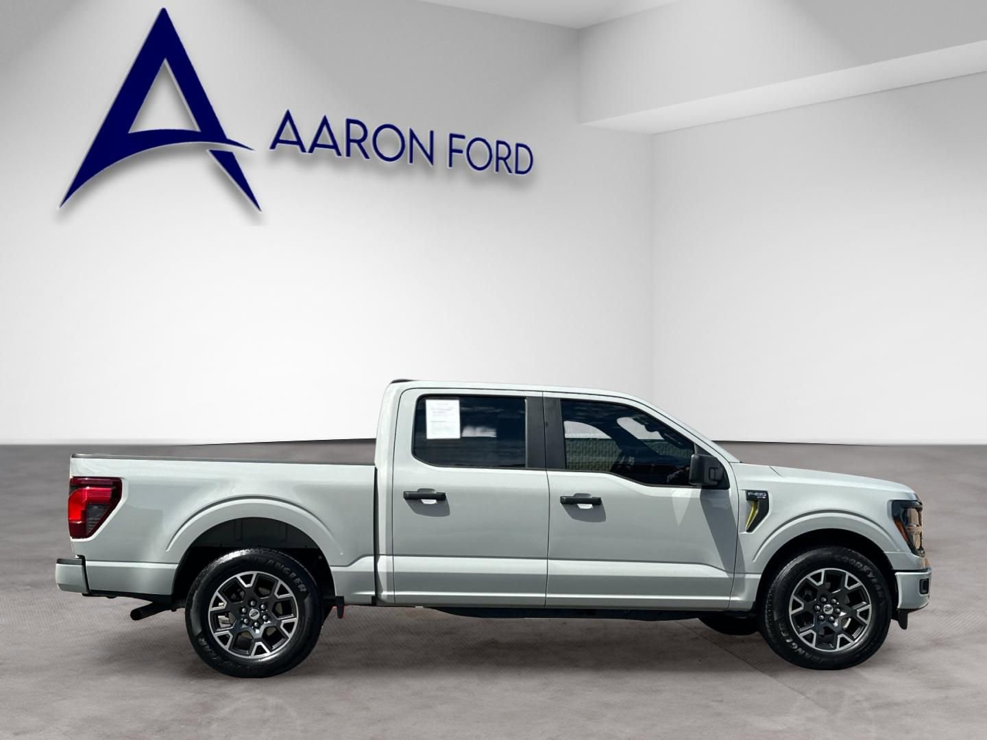 Used 2024 Ford F150 STX RWD image 7