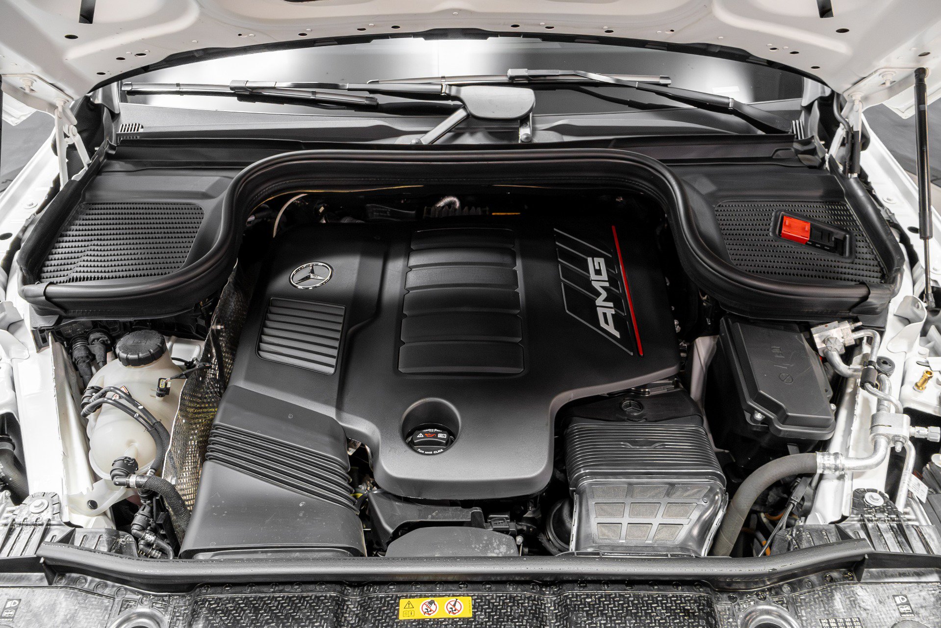 Used 2024 Mercedes-Benz GLE 53 AMG 4MATIC Coupe image 40