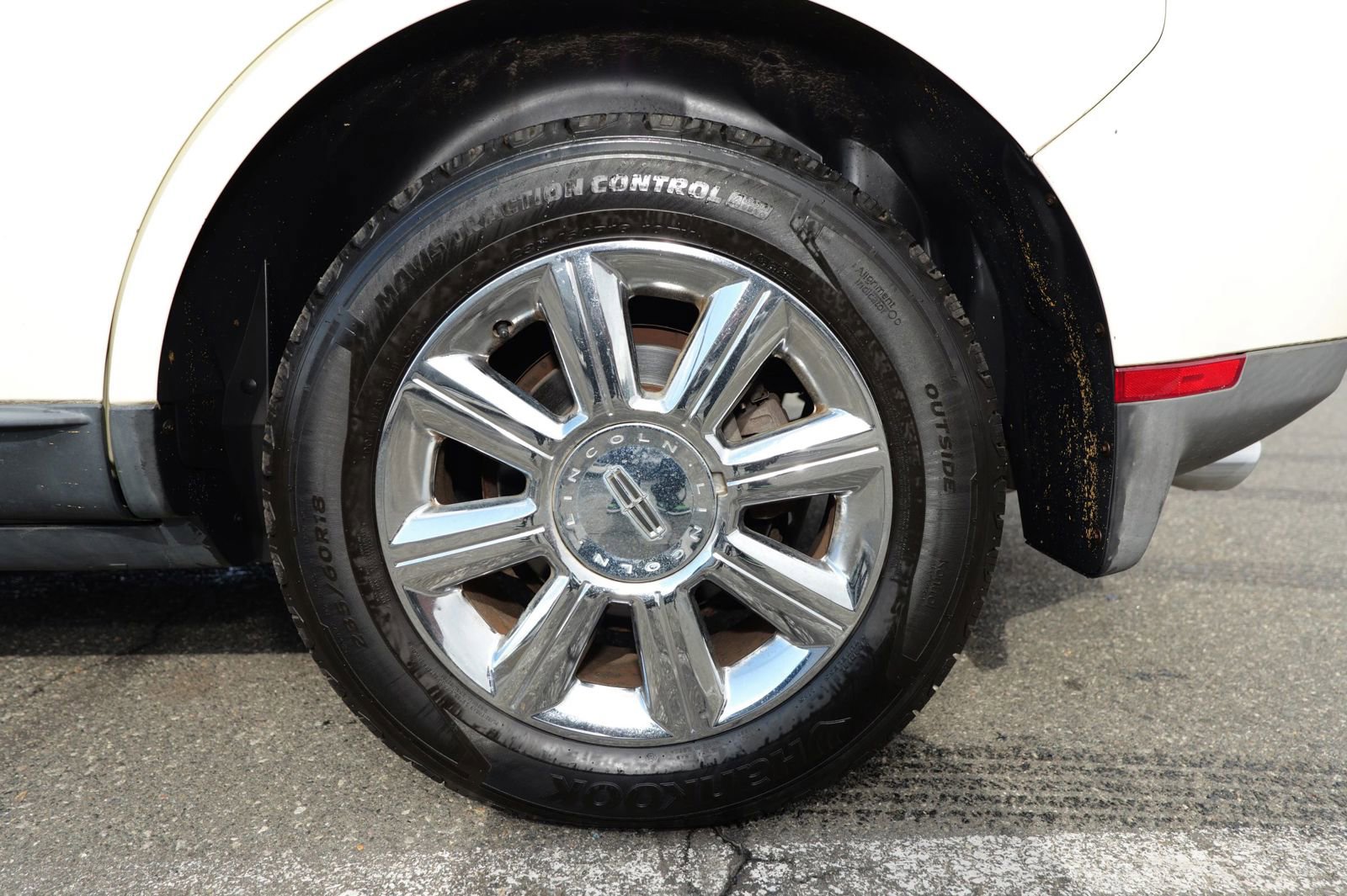 Used 2008 Lincoln MKX AWD image 13