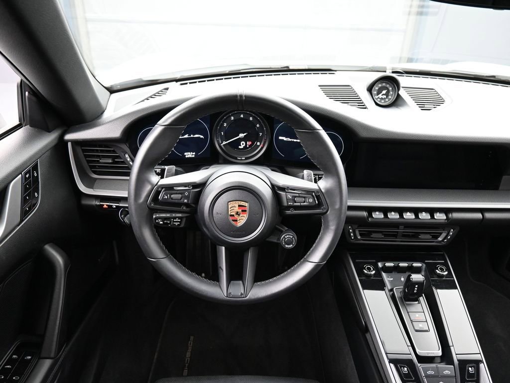 Certified 2020 Porsche 911 Carrera 4S AWD/4WD image 18