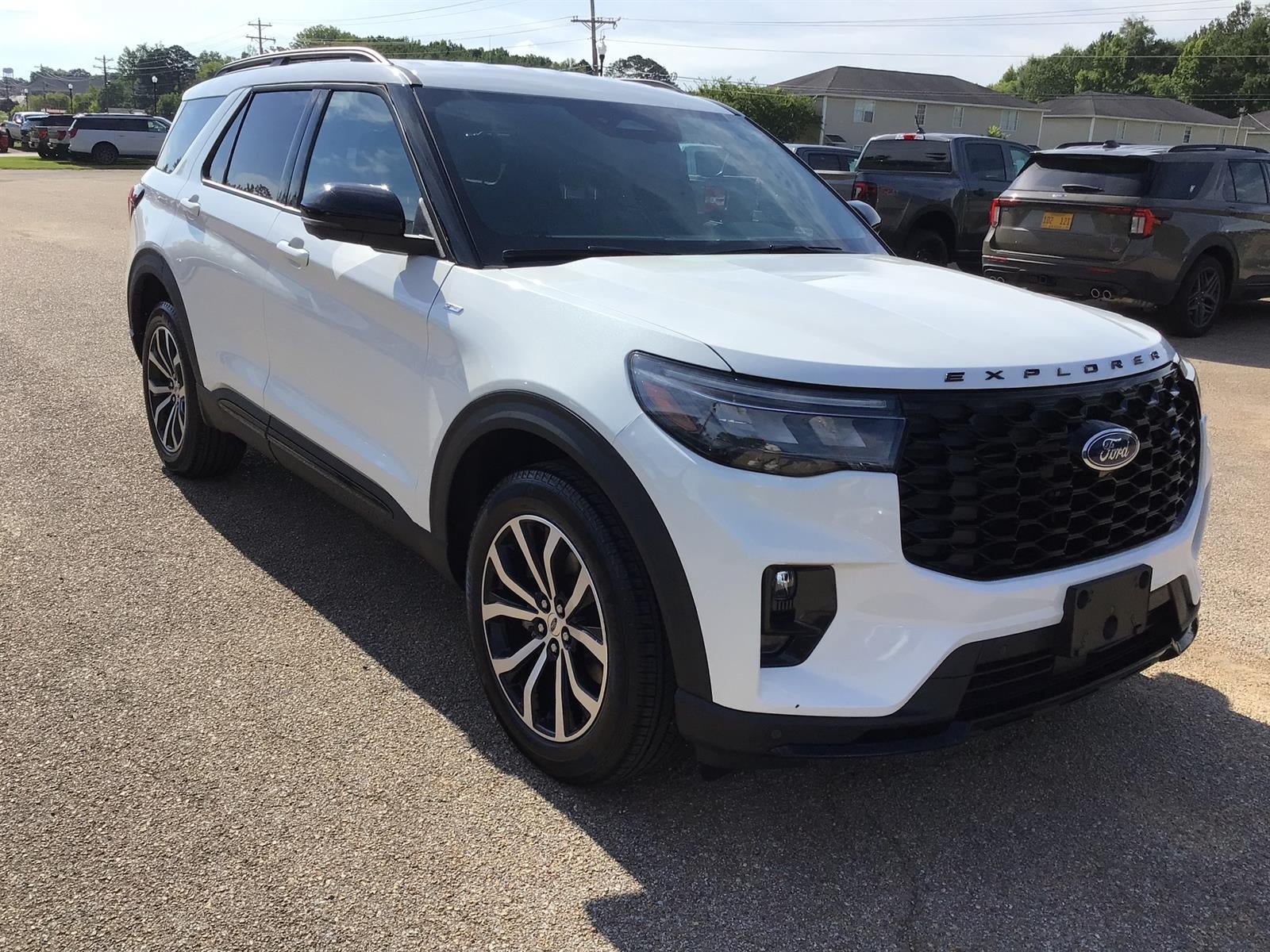 New 2026 Ford Explorer ST-Line AWD/4WD image 7
