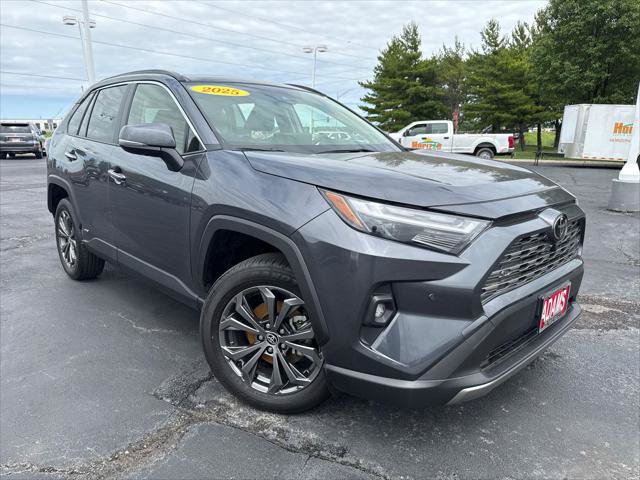 Certified 2025 Toyota RAV4 Limited w/ Advanced Technology Package AWD/4WD image 2