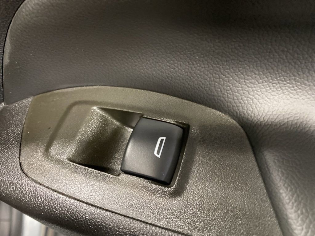 Used 2024 Chevrolet Equinox LT w/ LPO, Floor Liner Package image 16