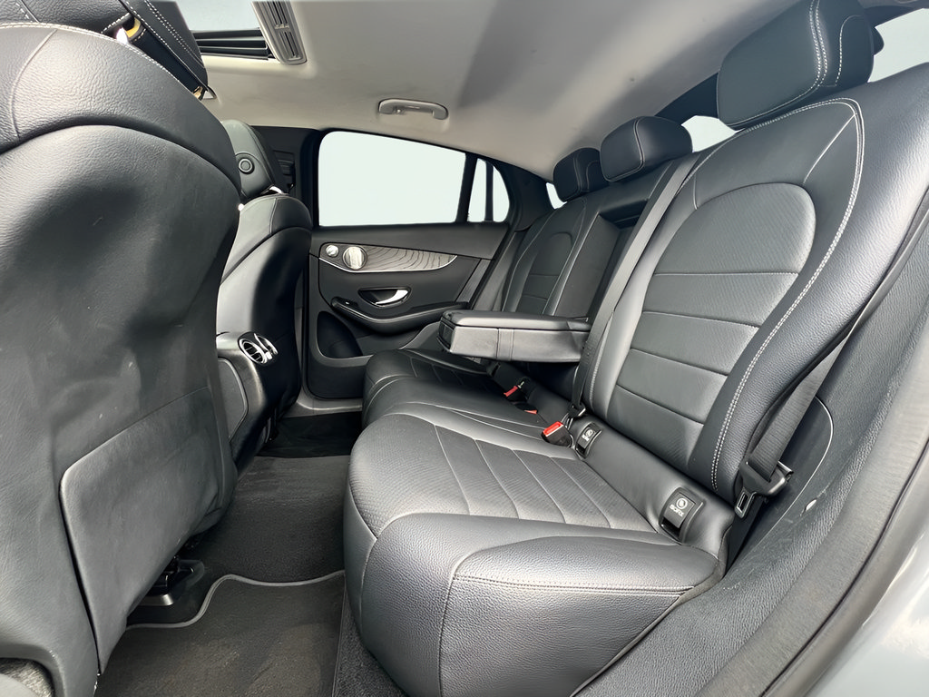 Used 2017 Mercedes-Benz GLC 300 4MATIC Coupe image 19