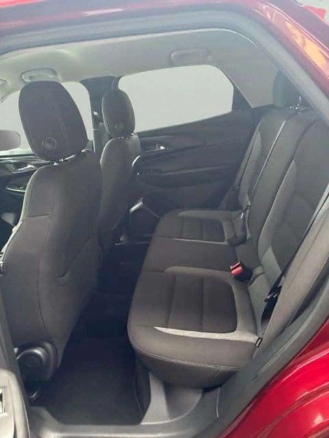 Used 2025 Chevrolet TrailBlazer LT AWD/4WD image 7