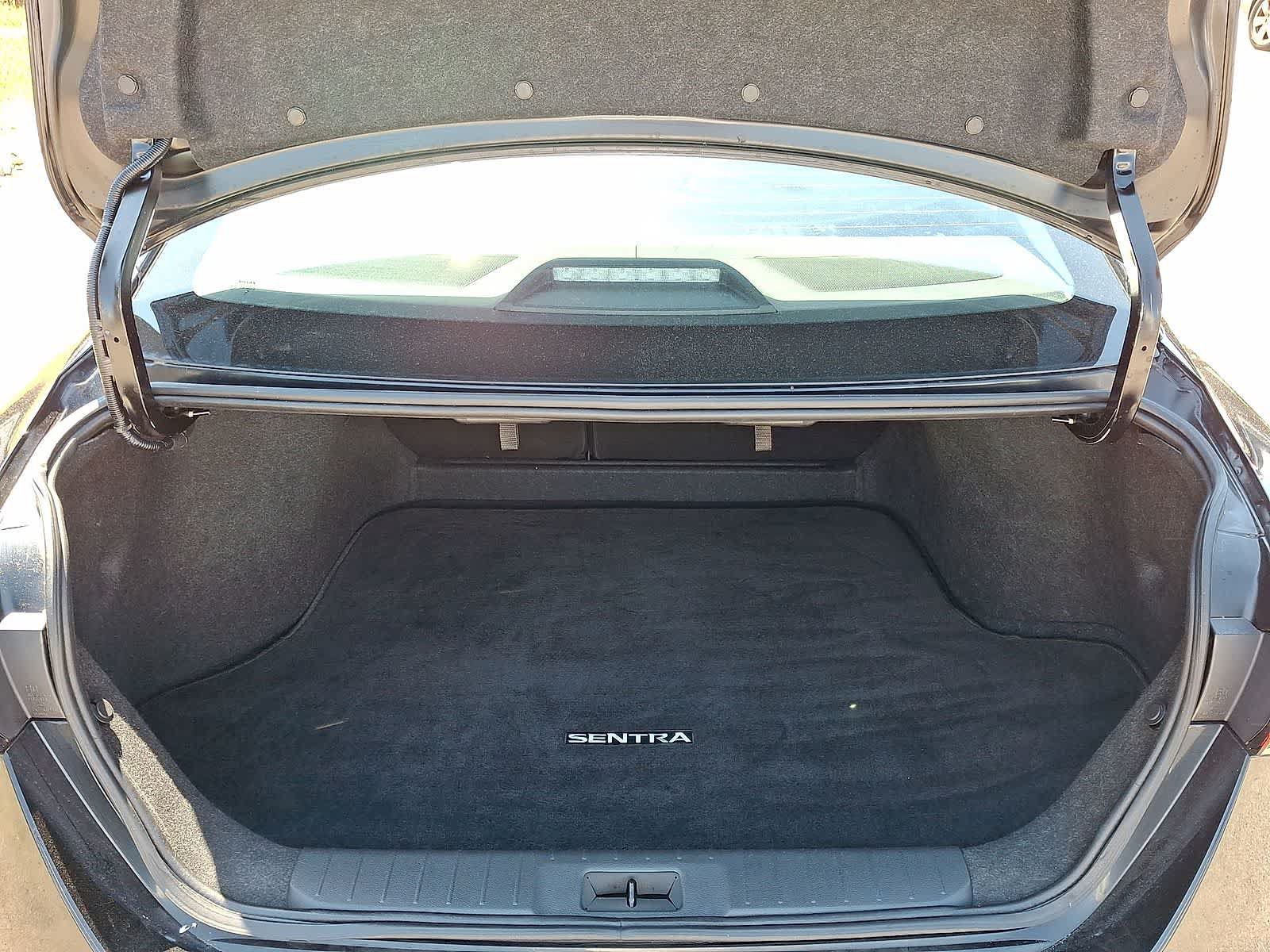 Used 2023 Nissan Sentra SV w/ All-Weather Package FWD image 29