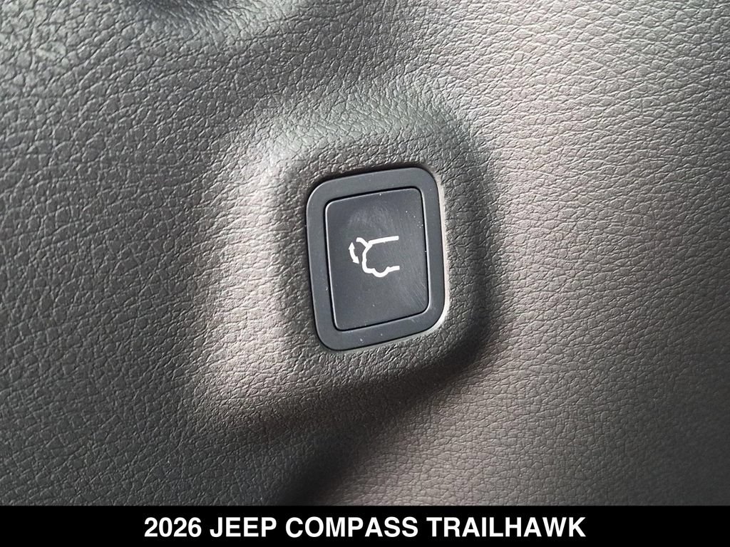 New 2026 Jeep Compass Trailhawk w/ Trailer Tow Group AWD/4WD image 24