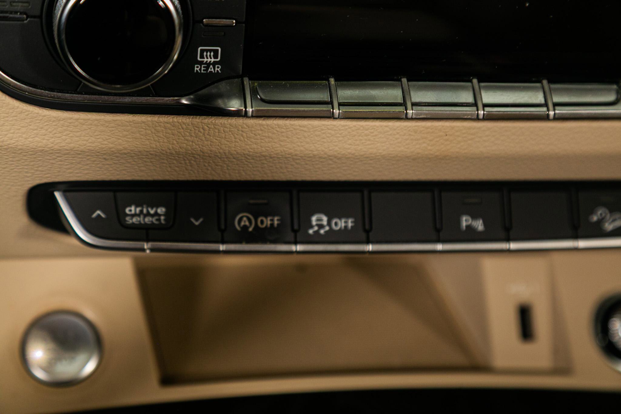 Used 2018 Audi Q5 2.0T Premium Plus w/ Premium Plus Package image 42