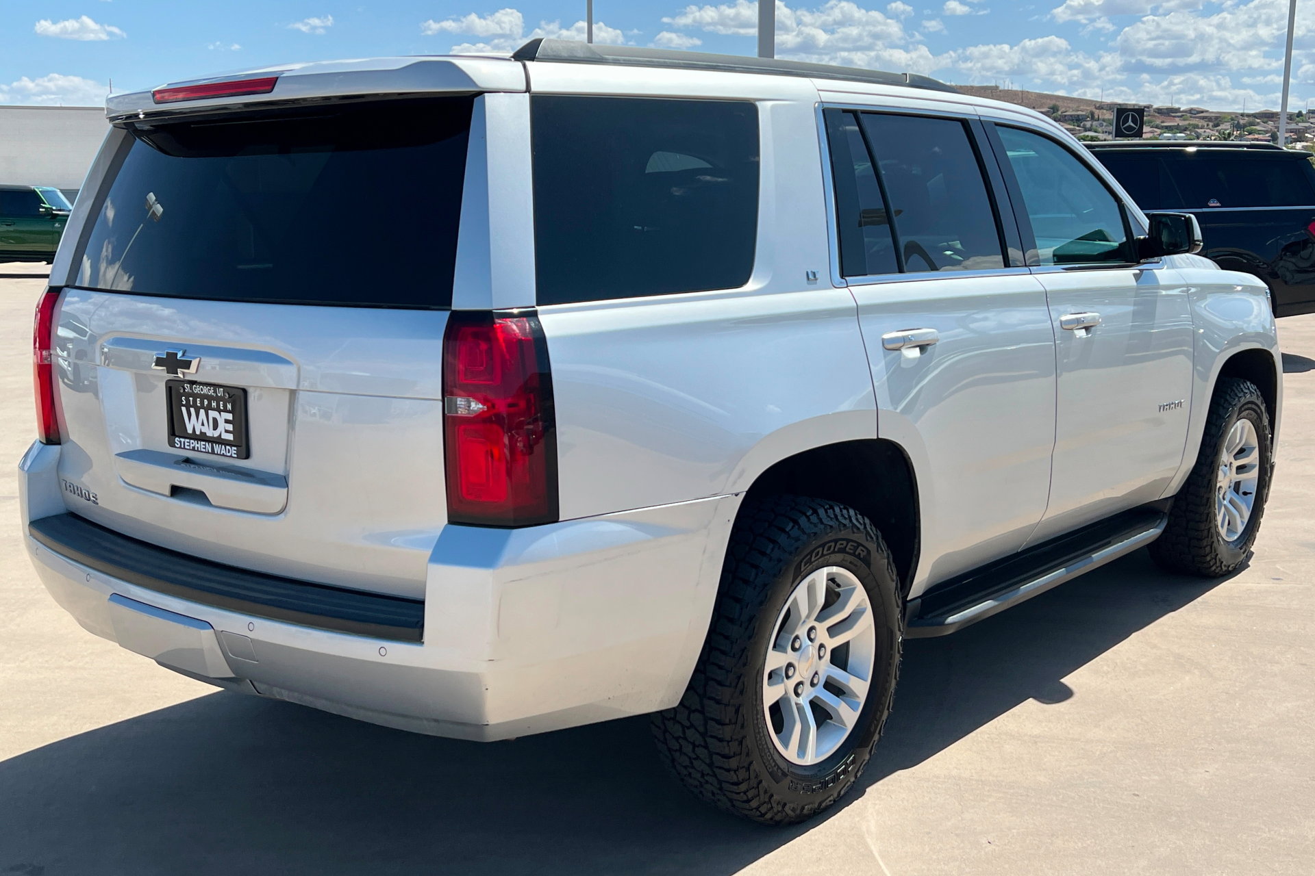 Used 2019 Chevrolet Tahoe LT w/ Luxury Package AWD/4WD image 6