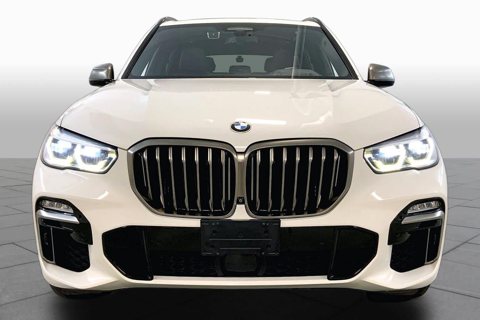 Used 2020 BMW X5 M50i w/ Executive Package AWD/4WD image 3