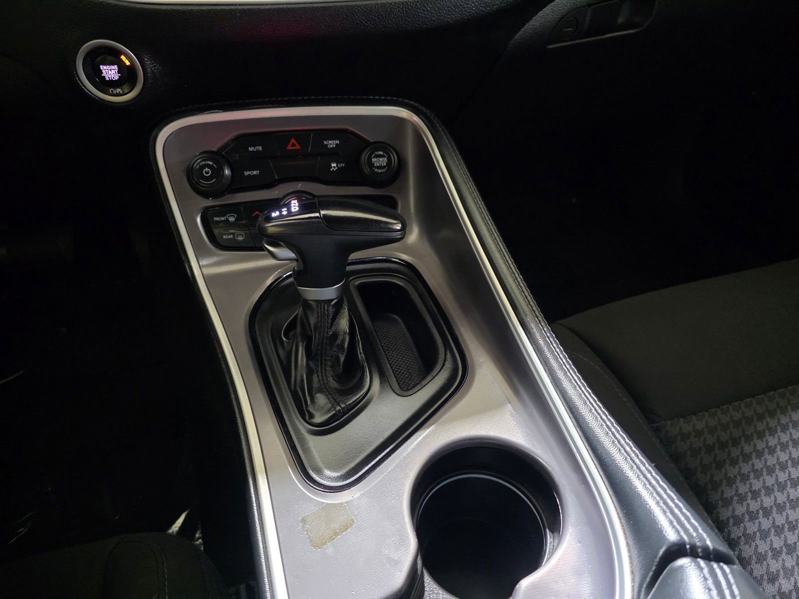 Used 2022 Dodge Challenger SXT w/ Blacktop Package image 25