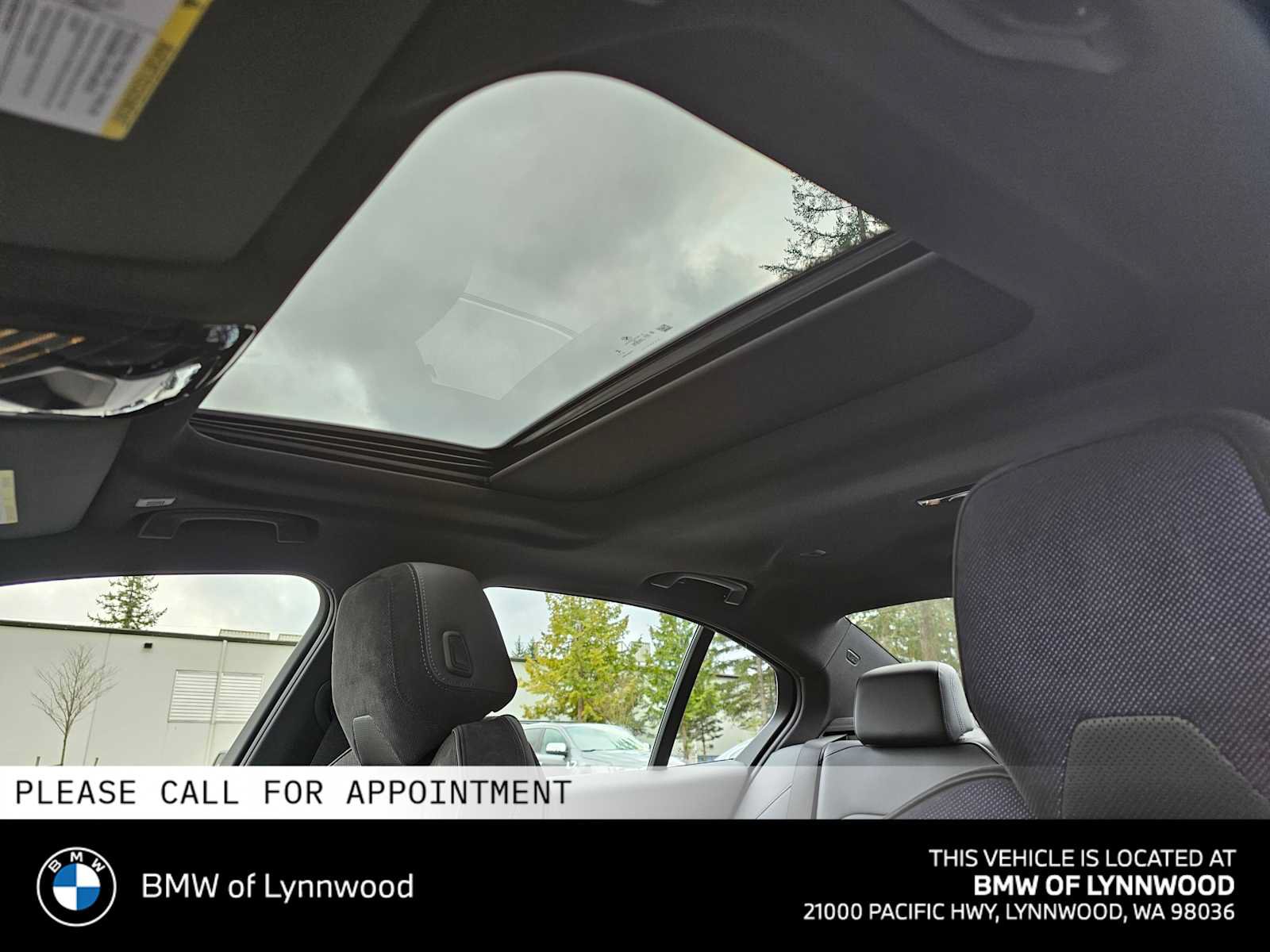 New 2026 BMW i5 eDrive40 w/ M Sport Package AWD/4WD image 22