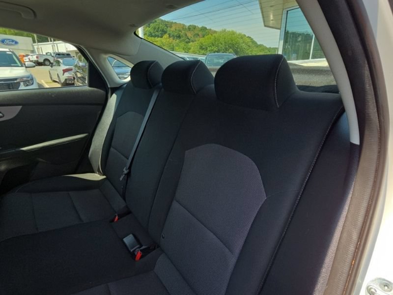 Used 2024 Kia Forte LXS FWD image 19