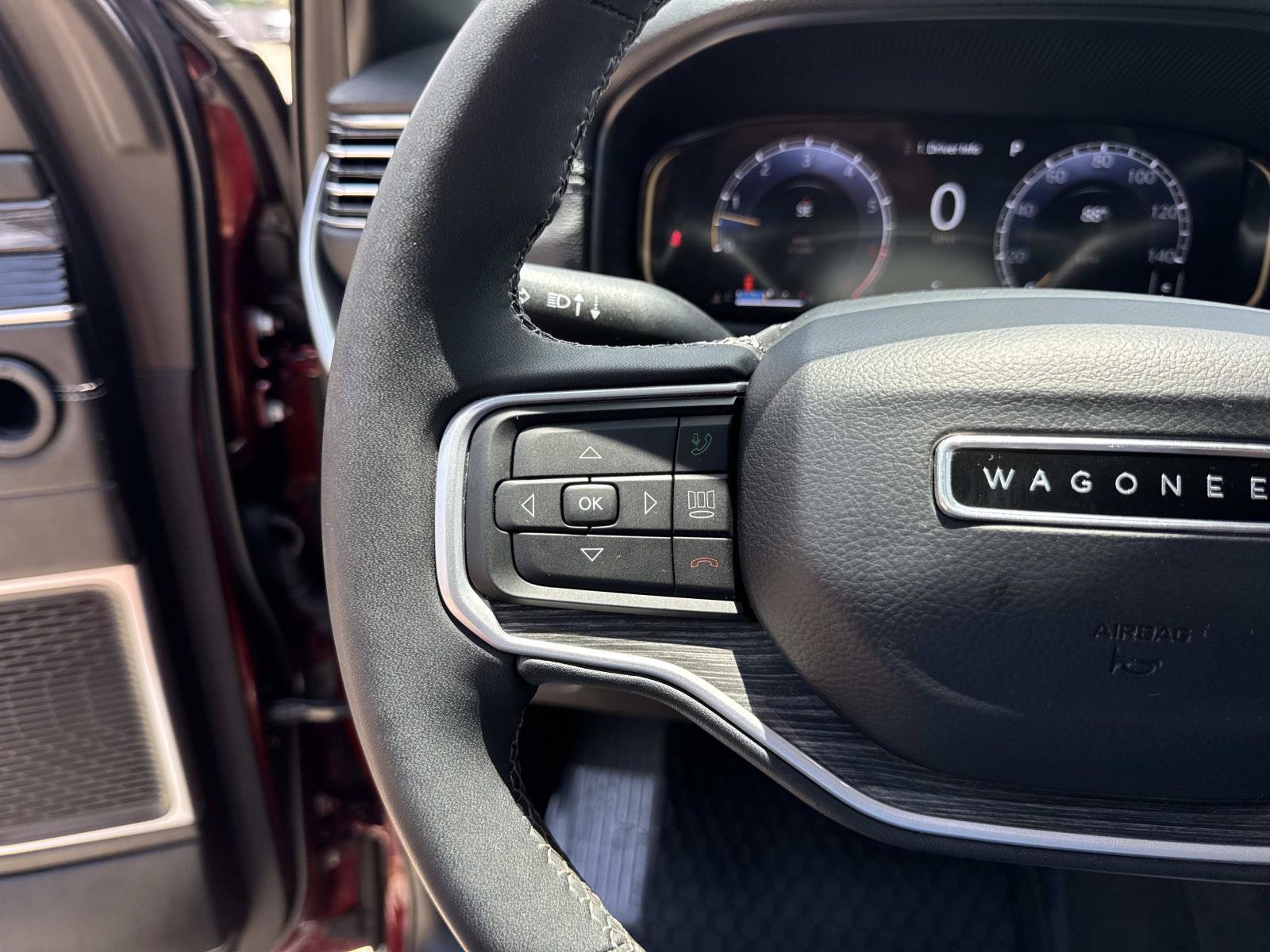 Used 2022 Jeep Wagoneer Series II RWD image 22