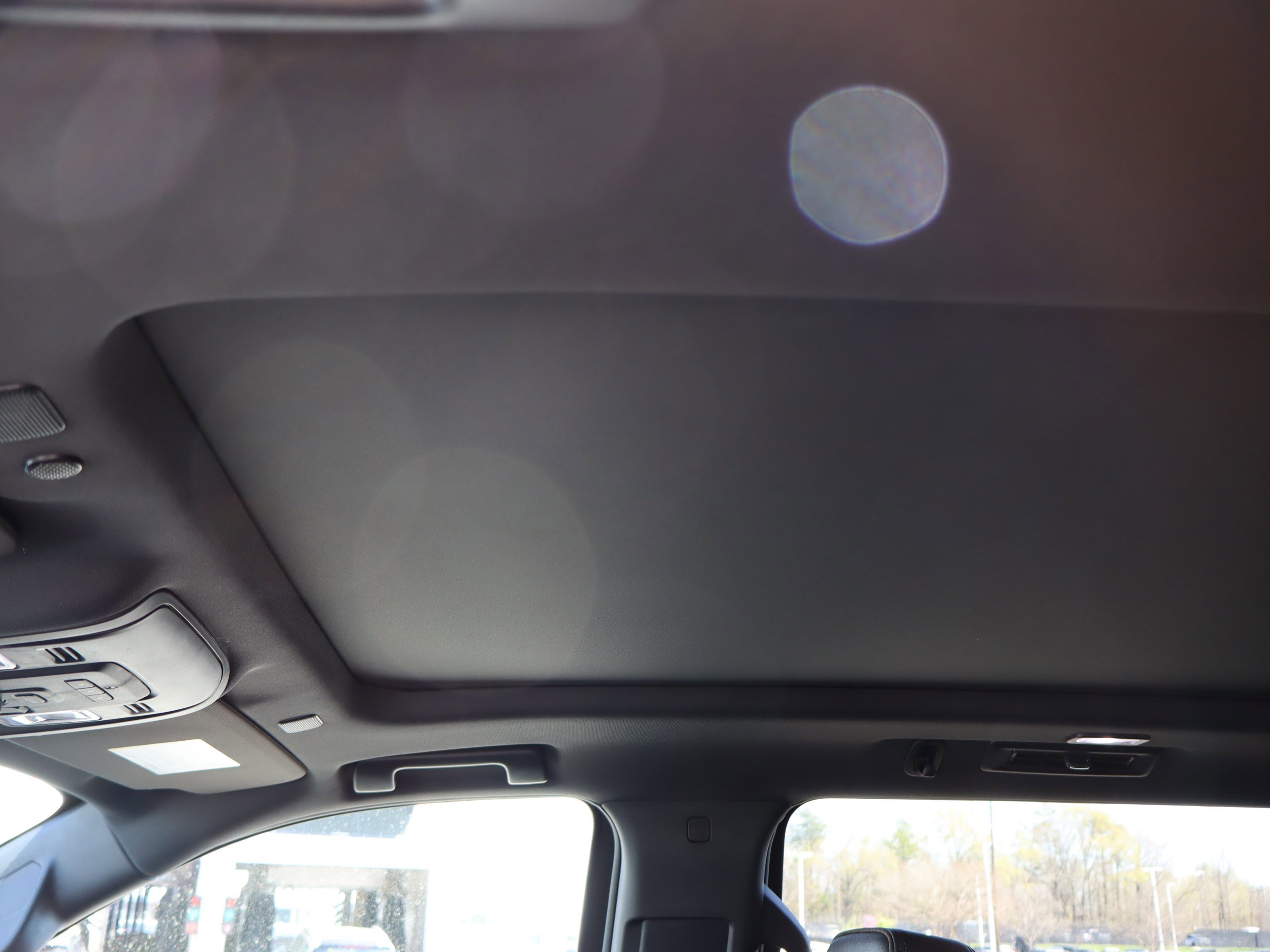 Used 2024 Chevrolet Suburban High Country w/ Advanced Technology Package AWD/4WD image 22