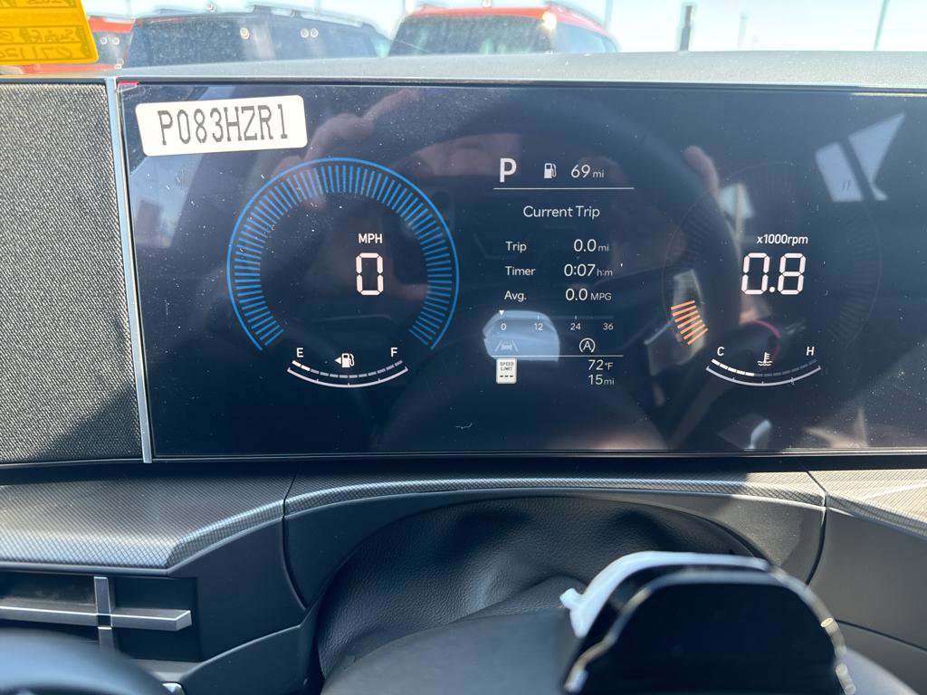 New 2025 Hyundai Santa Fe SEL image 9