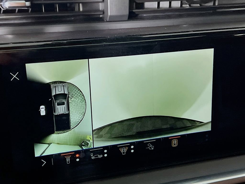 Used 2025 GMC Sierra 2500 Denali Ultimate image 13