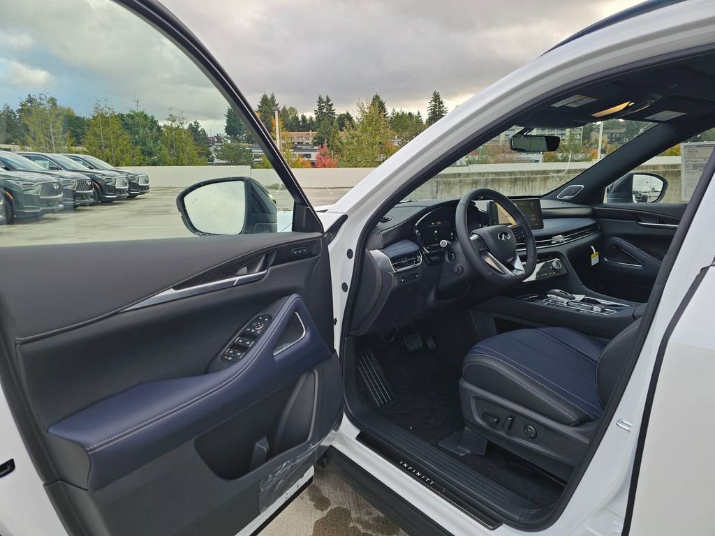 New 2026 INFINITI QX60 Sport image 21