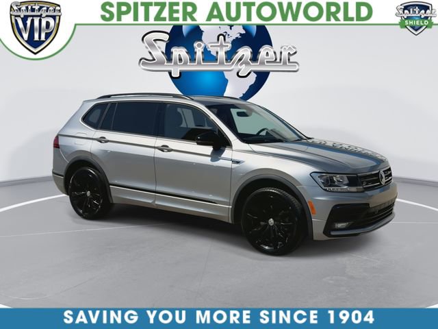 Used 2021 Volkswagen Tiguan SE R-Line AWD/4WD image 3