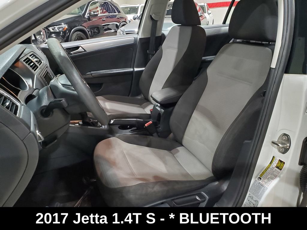 Used 2017 Volkswagen Jetta S image 6