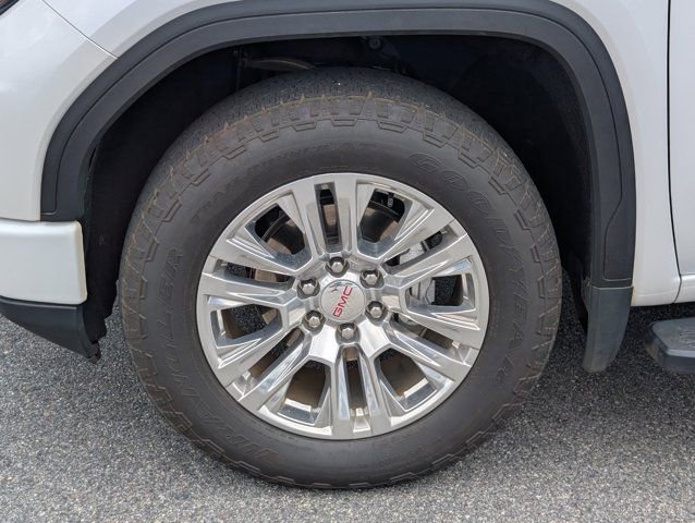 Used 2022 GMC Sierra 1500 Denali w/ Technology Package AWD/4WD image 13