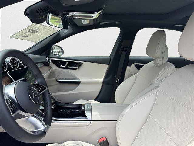 New 2025 Mercedes-Benz C 300 4MATIC Sedan image 17