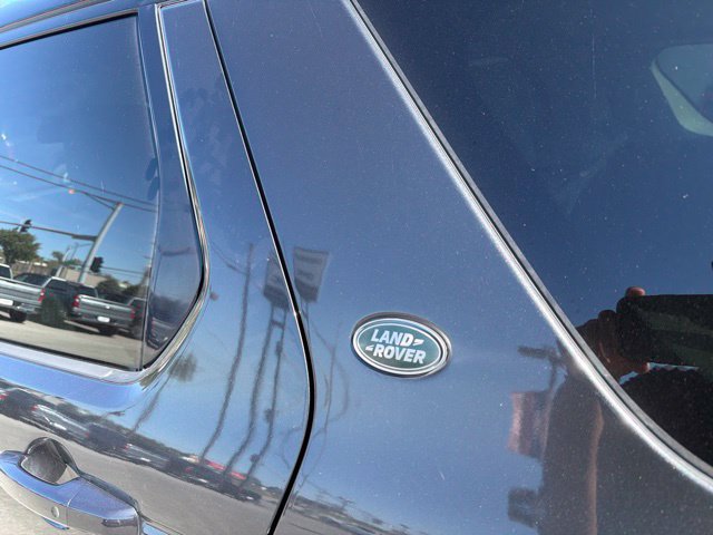 Used 2019 Land Rover Discovery Sport HSE AWD/4WD image 35
