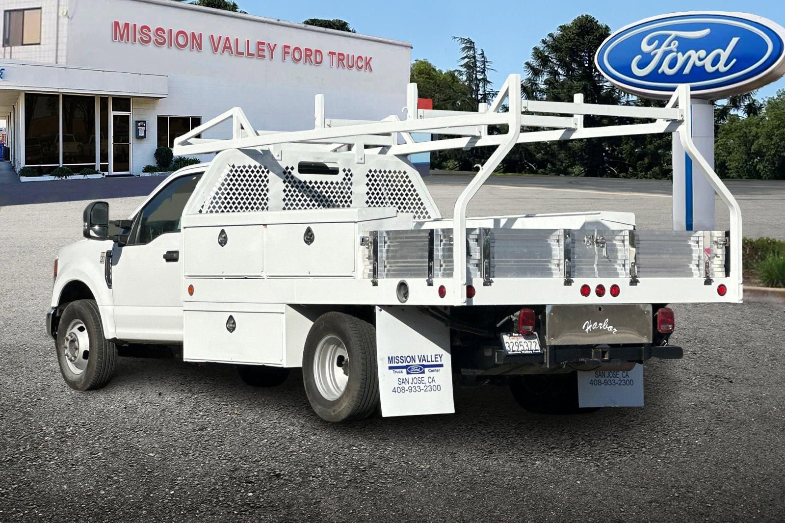 Used 2020 Ford F350 XL w/ Power Equipment Group image 6