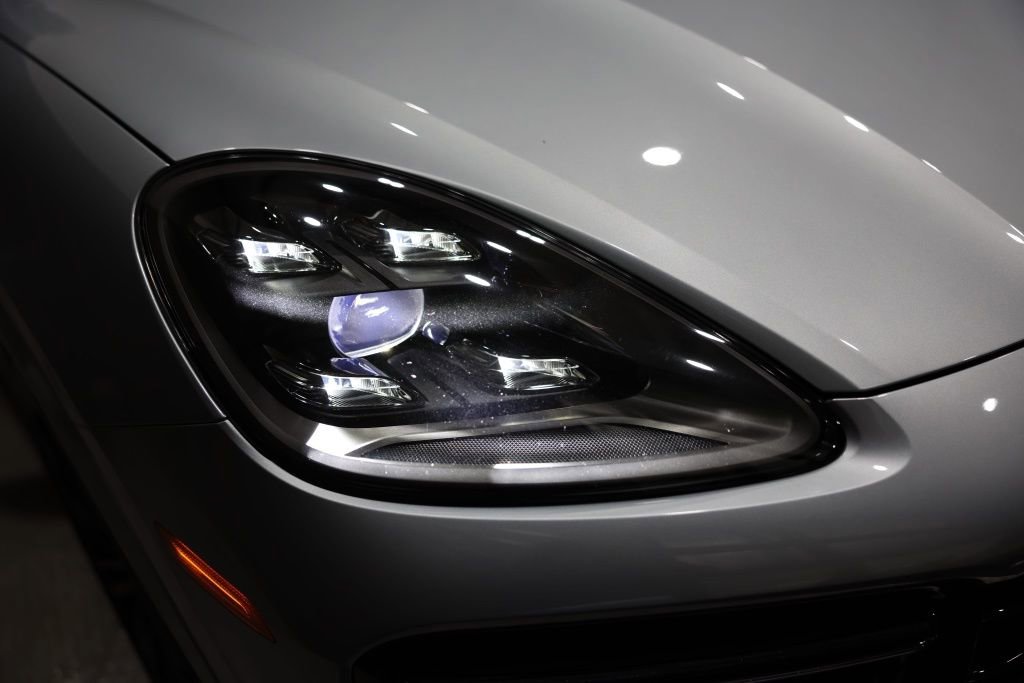 Used 2022 Porsche Cayenne Turbo image 31