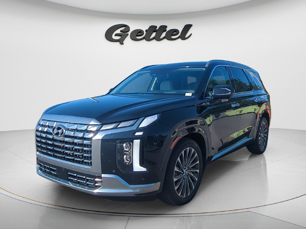 Used 2024 Hyundai Palisade Calligraphy FWD image 1