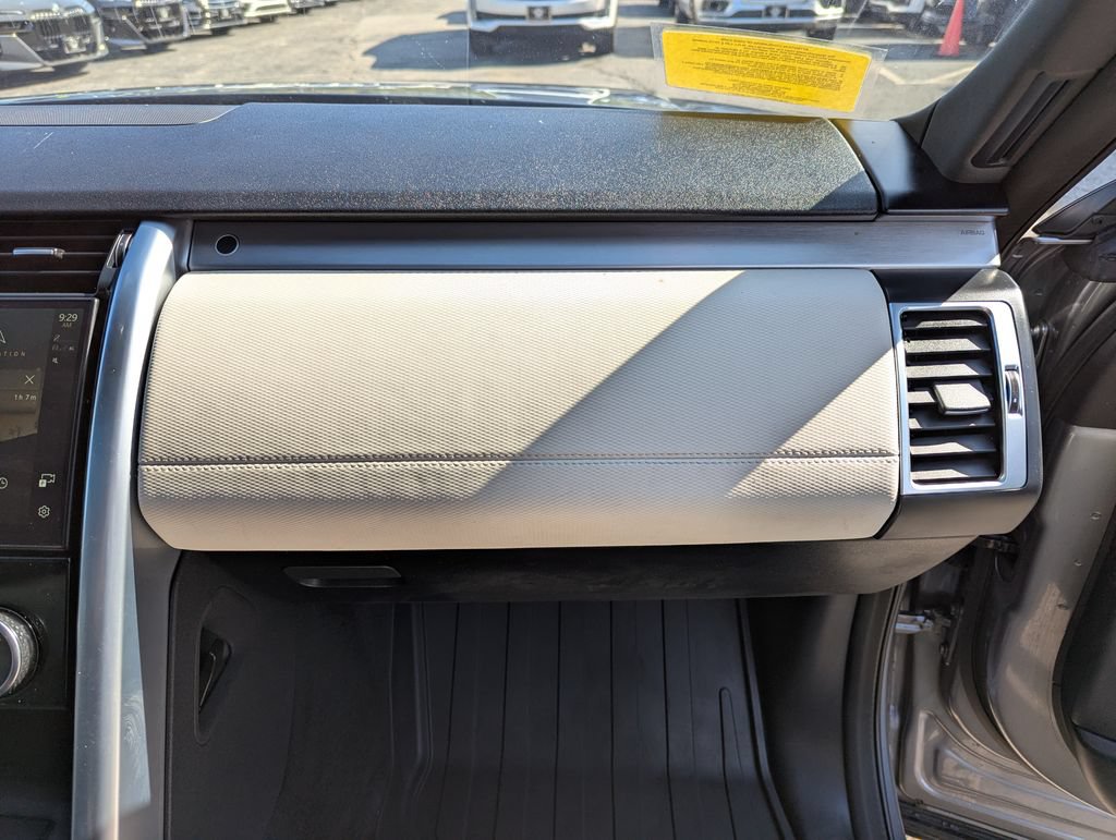 Used 2022 Land Rover Discovery S R-Dynamic AWD/4WD image 34