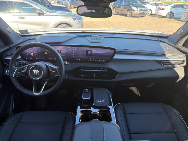 Used 2025 Buick Enclave Preferred image 20