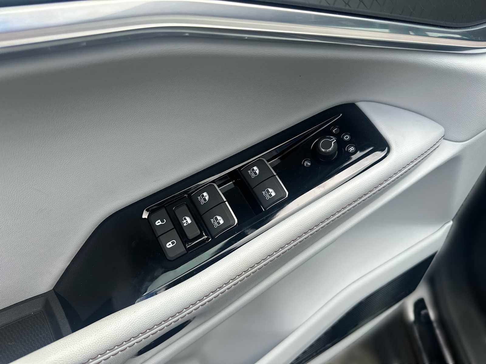 New 2025 Jeep Wagoneer S Limited image 15