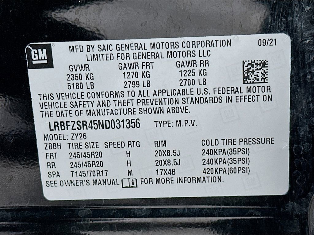 Used 2022 Buick Envision Avenir w/ Technology Package II image 32