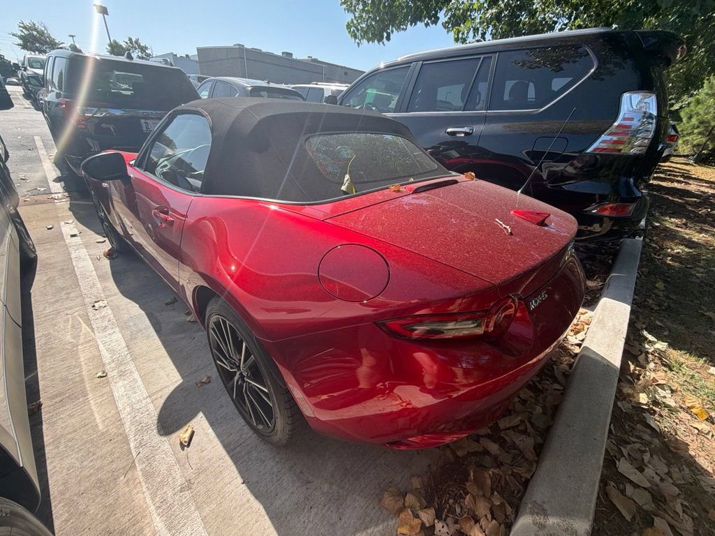 Used 2024 MAZDA MX-5 Miata Grand Touring w/ Weather Package RWD image 6