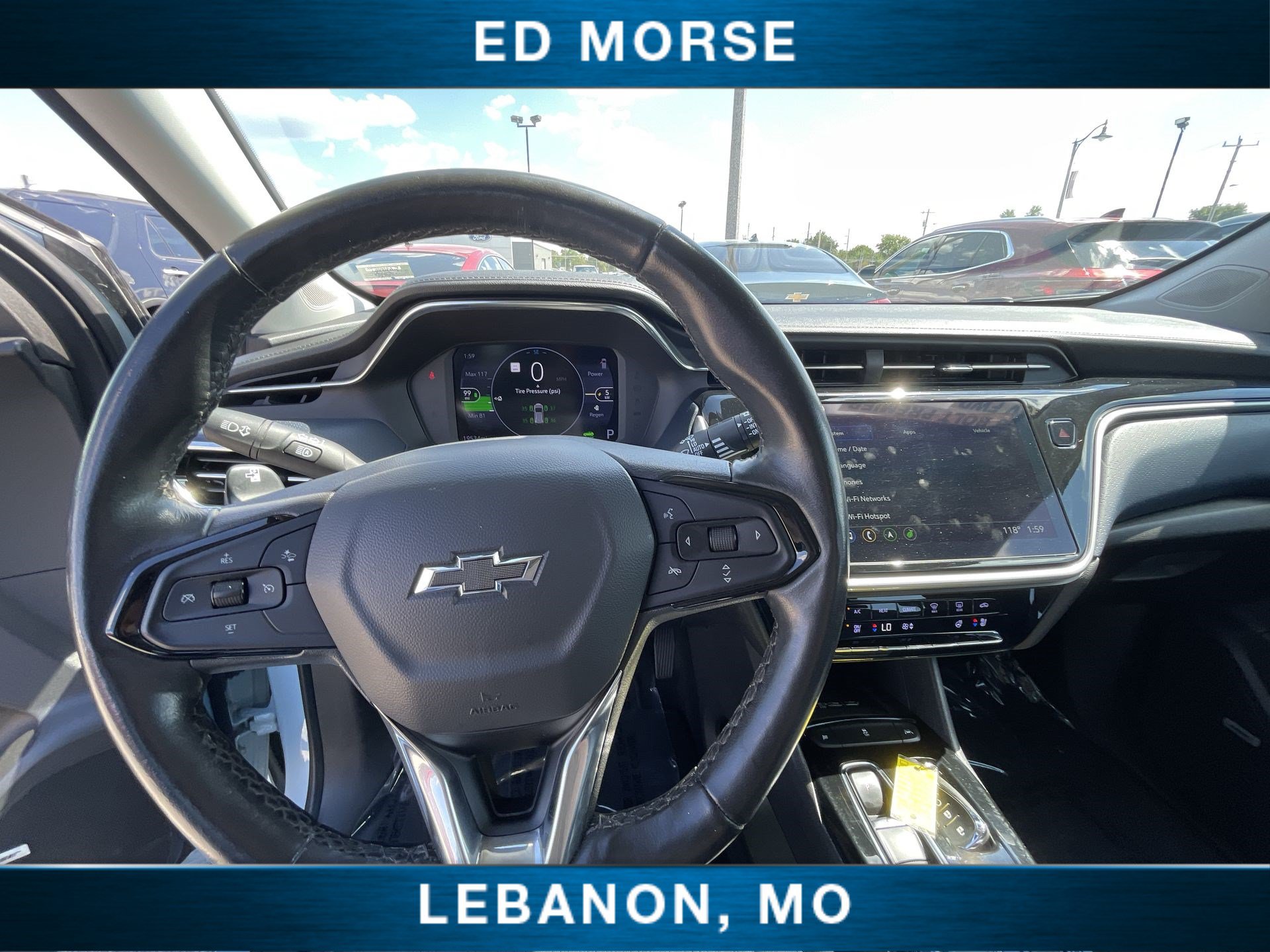Certified 2023 Chevrolet Bolt EUV Premier w/ Sun & Sound Package FWD image 11