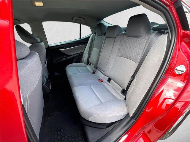 Used 2025 Toyota Camry LE FWD image 27