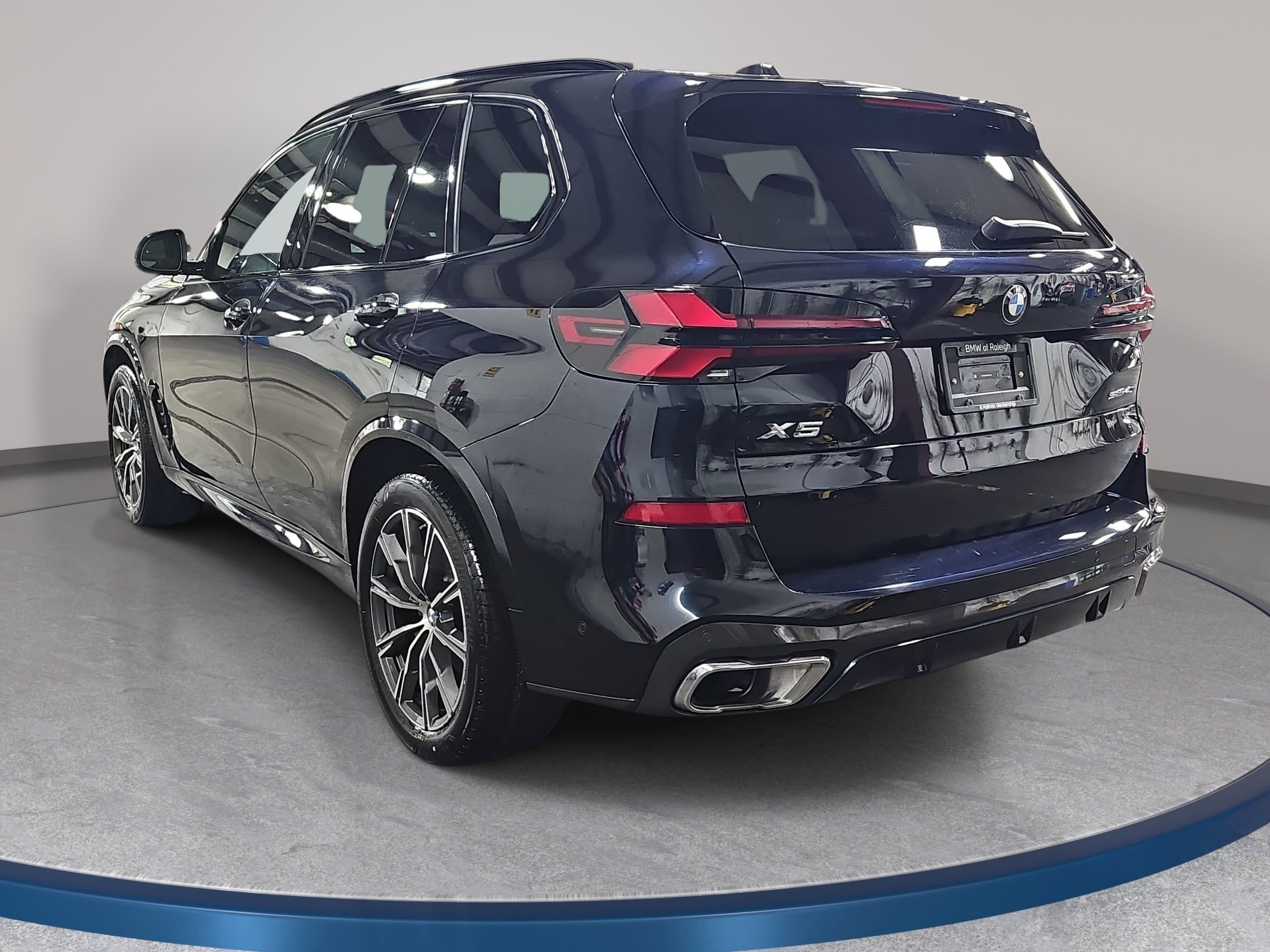 Used 2026 BMW X5 sDrive40i RWD image 7