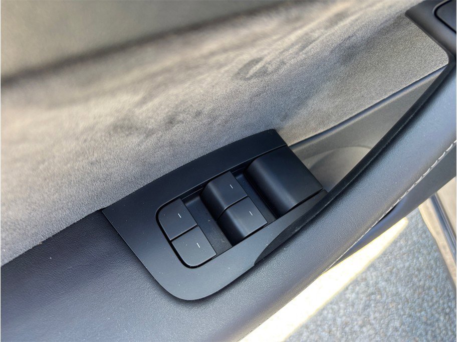 Used 2023 Tesla Model 3 Standard Range RWD image 19