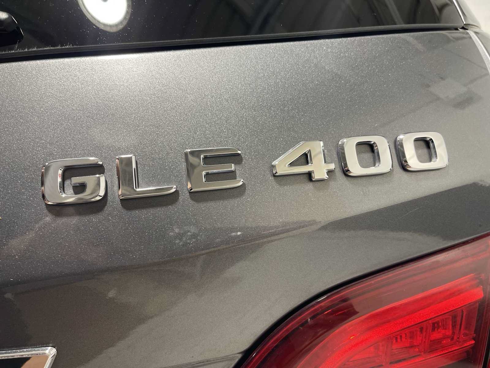 Used 2019 Mercedes-Benz GLE 400 4MATIC image 7