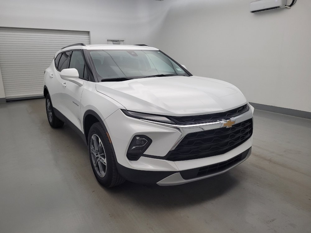 Used 2024 Chevrolet Blazer LT w/ Convenience Package FWD image 13