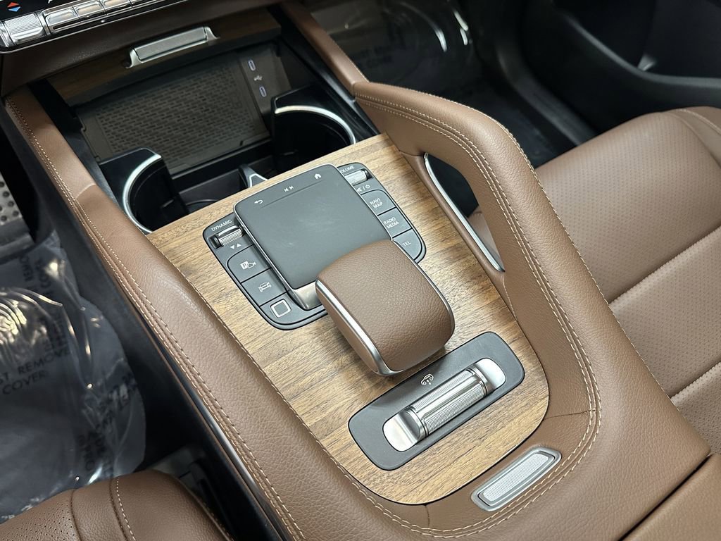 Certified 2025 Mercedes-Benz GLS 450 4MATIC image 33
