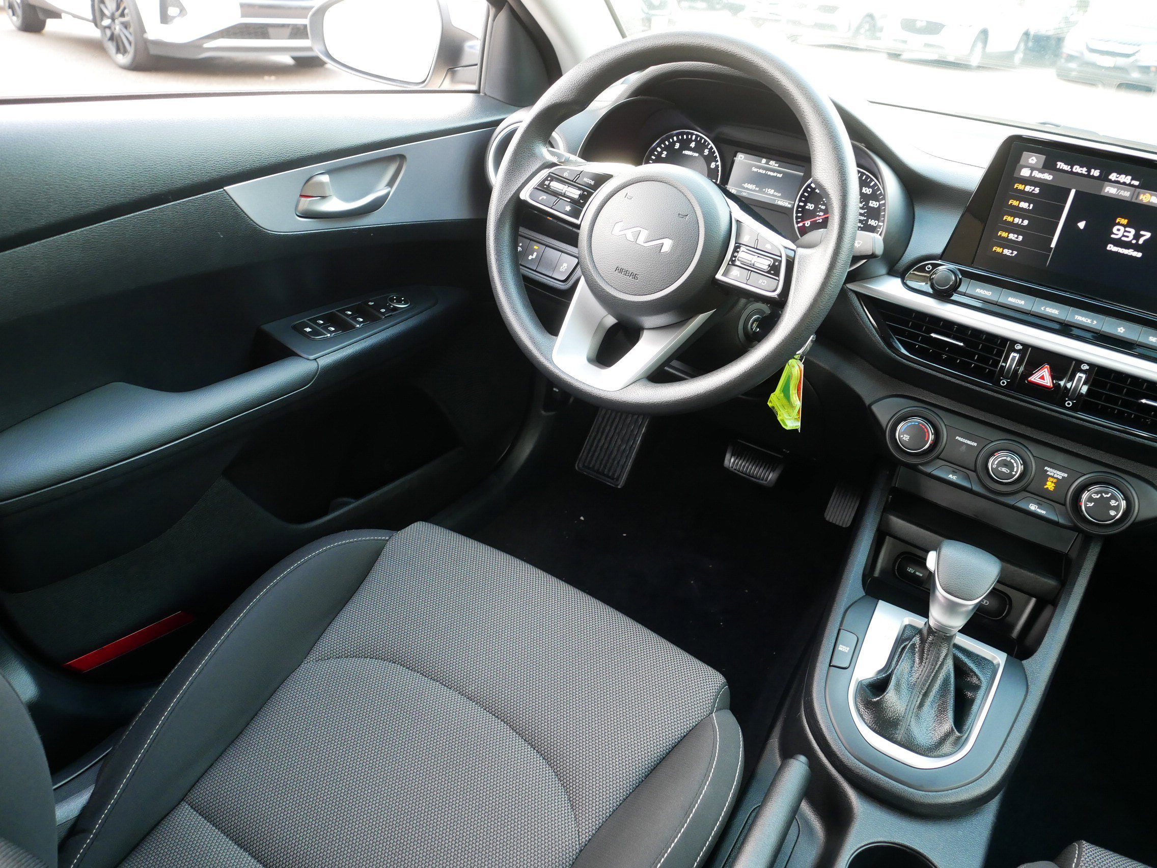 Certified 2024 Kia Forte LXS w/ LXS Technology Package image 9