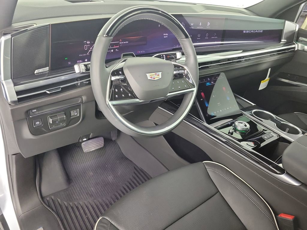 Used 2026 Cadillac Escalade Sport w/ LPO, Floor Liner Package image 17