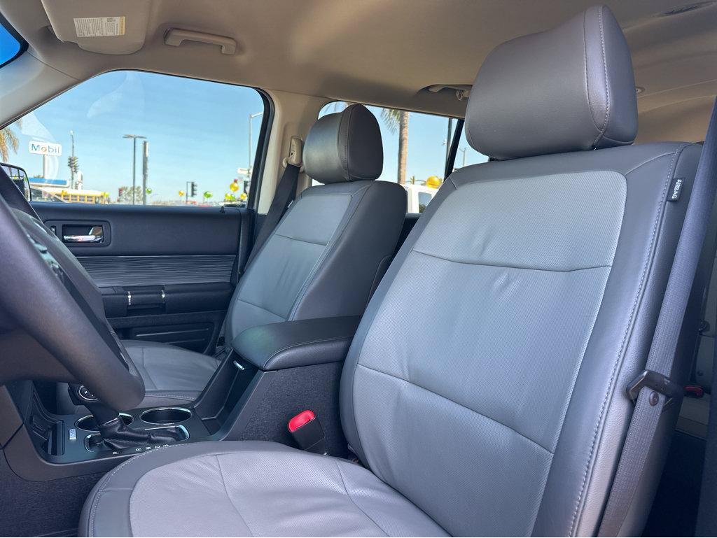 Used 2019 Ford Flex SEL w/ Equipment Group 202A FWD image 7