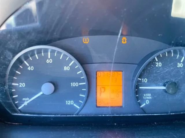 Used 2018 Mercedes-Benz Sprinter 2500 image 14