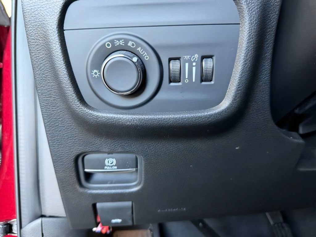 New 2026 Jeep Grand Cherokee Laredo X RWD image 16