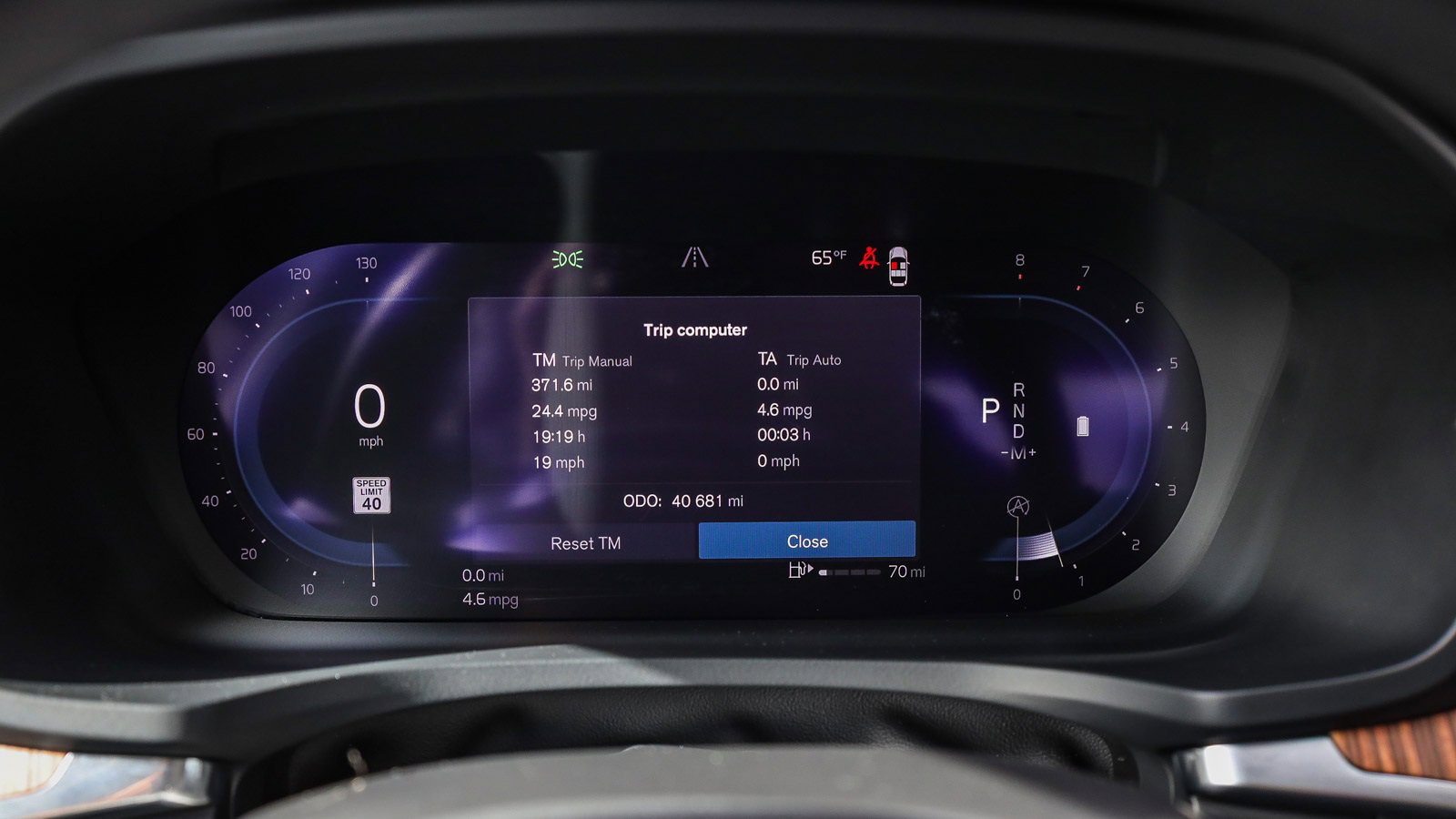 Used 2024 Volvo S60 B5 Plus image 24