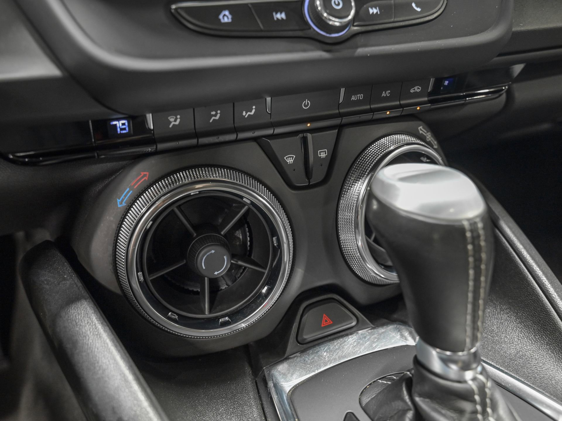 Used 2022 Chevrolet Camaro LT w/ RS Package image 22